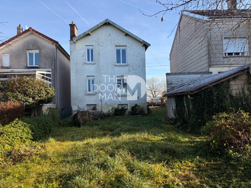 Maison - 85 m² - 5 pièces