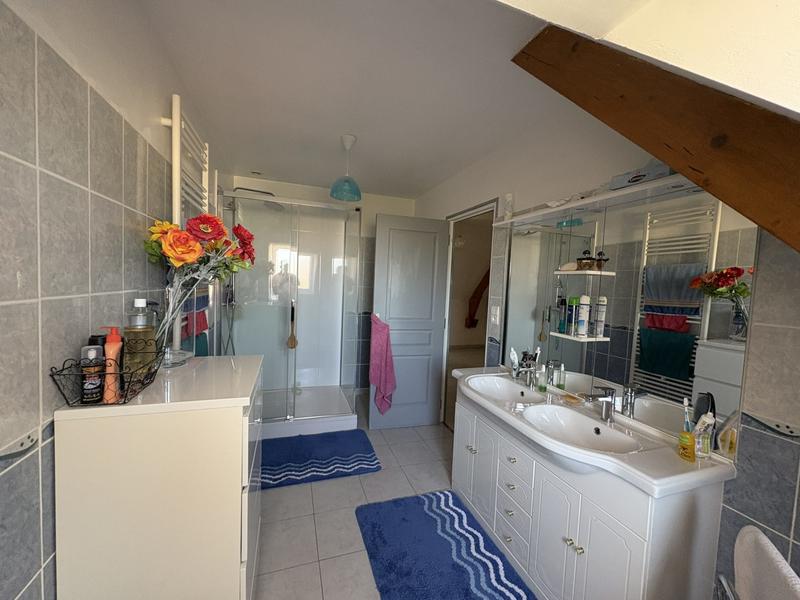 Maison traditionnelle - 173 m² - 5 pièces