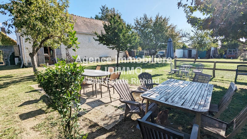 Maison - 296 m² - 9 pièces