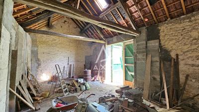 Remise - 50 m² - 2 pièces