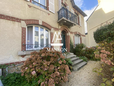 Maison - 154 m² - 8 pièces