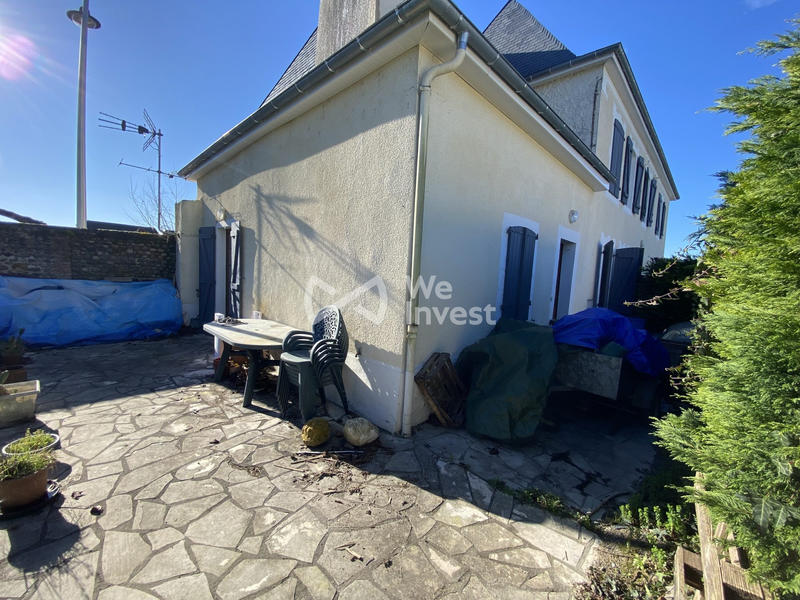 Maison ancienne - 223 m² - 8 pièces