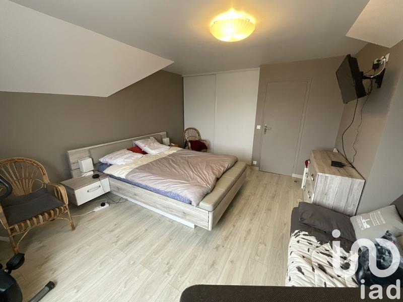 Maison - 137 m² - 8 pièces