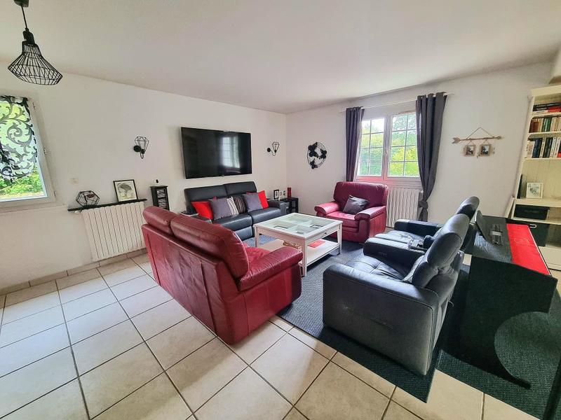 Maison - 212 m² - 6 pièces