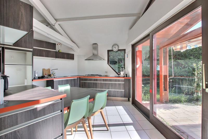 Maison - 160 m² - 6 pièces