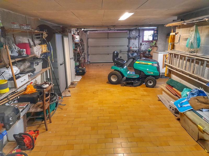 Propriété - 109 m² - 5 pièces