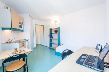 Studio - 25 m² - 1 pièce
