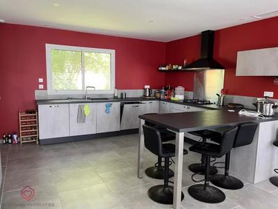 Villa - 114 m² - 4 pièces