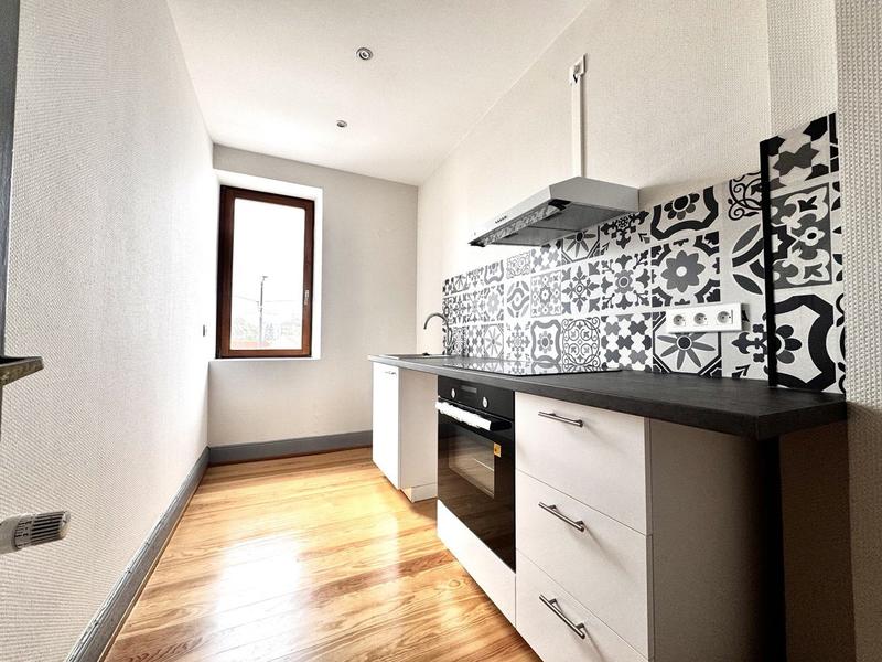 Appartement - 94 m² - 4 pièces