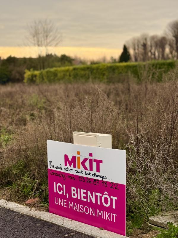 Terrain constructible - 730 m²