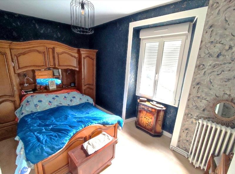 Maison traditionnelle - 175 m² - 6 pièces