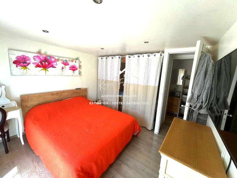 Maison - 151 m² - 8 pièces