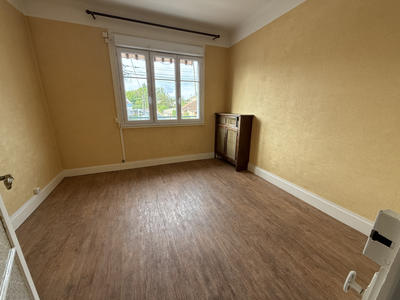 Maison - 85 m² - 4 pièces