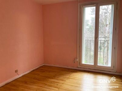 Appartement - 84 m² - 4 pièces
