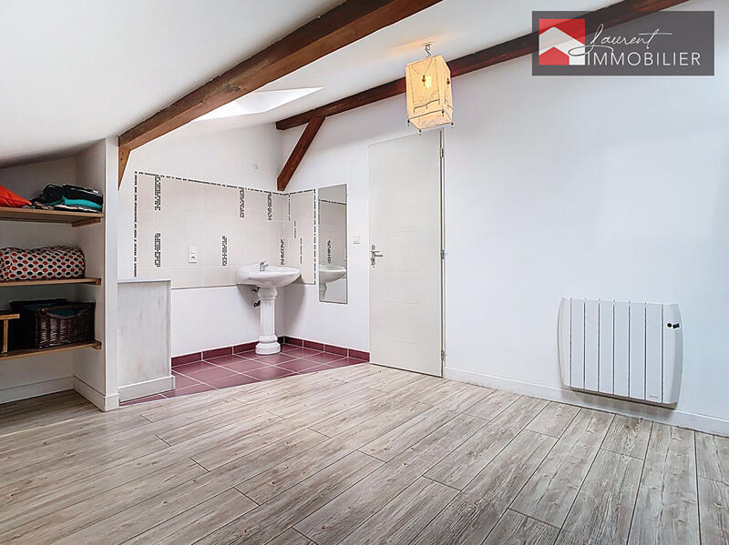 Maison - 71 m² - 2 pièces