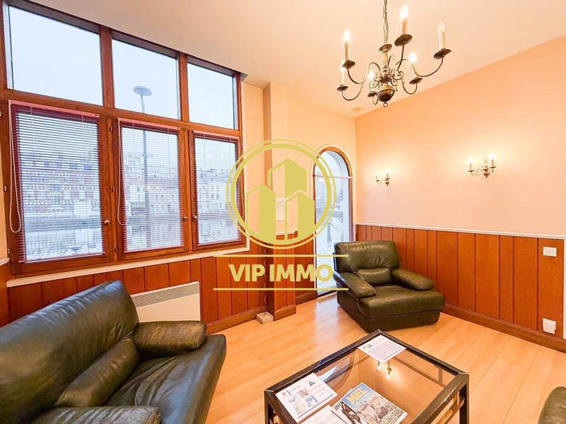 Bureau - 219 m² - 10 pièces