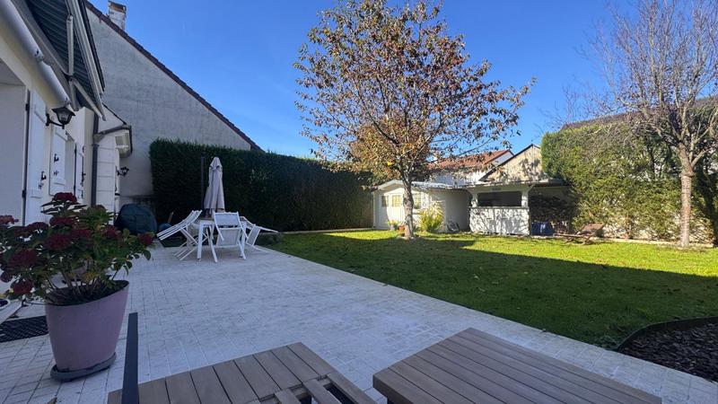 Maison - 140 m² - 6 pièces