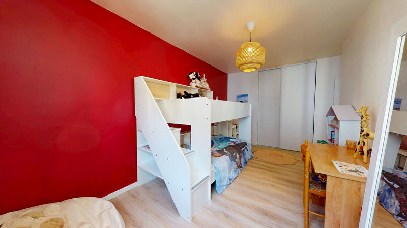 Appartement - 75 m² - 4 pièces