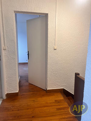 Maison - 81 m² - 3 pièces