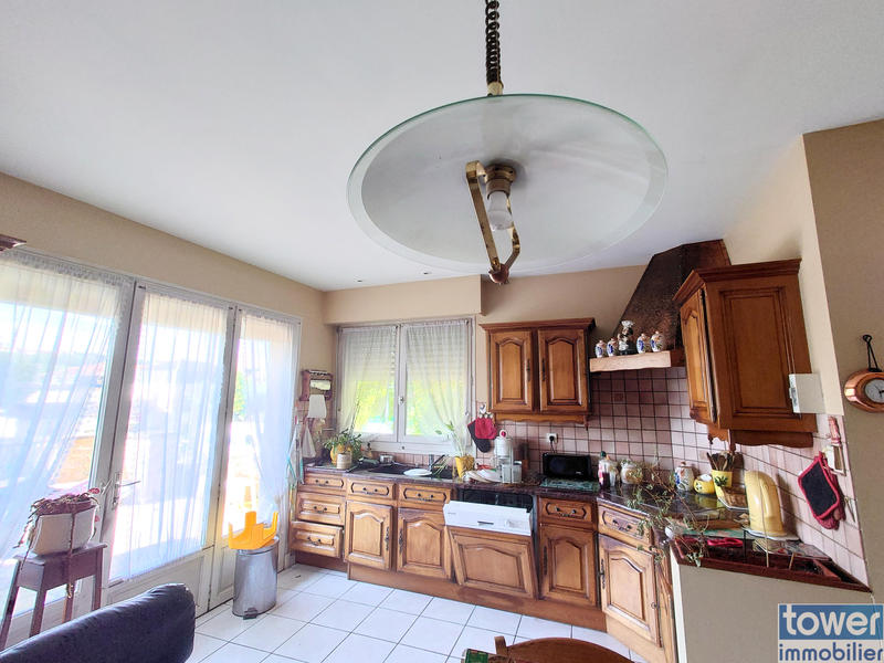 Maison - 151 m² - 6 pièces