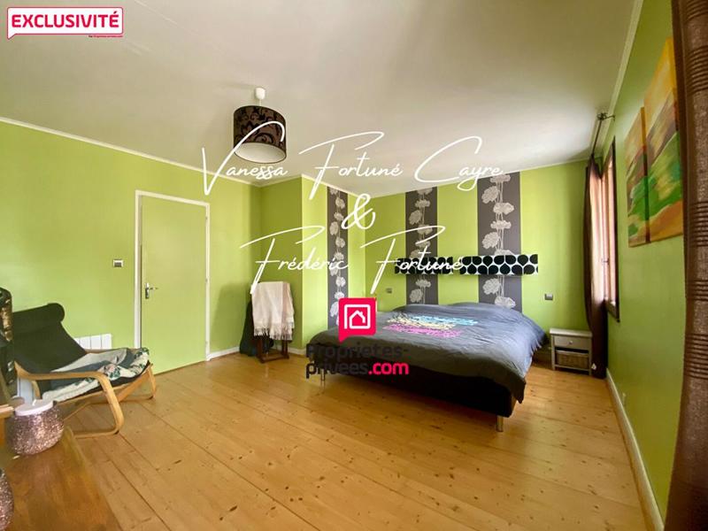 Maison - 200 m² - 4 pièces