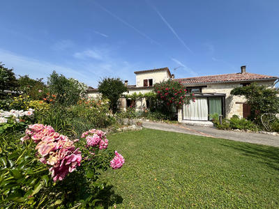 Maison - 160 m² - 7 pièces