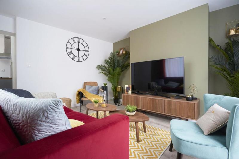 Appartement - 98 m² - 6 pièces