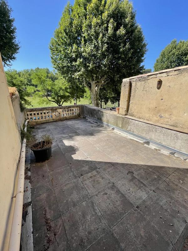 Maison de village - 80 m² - 4 pièces