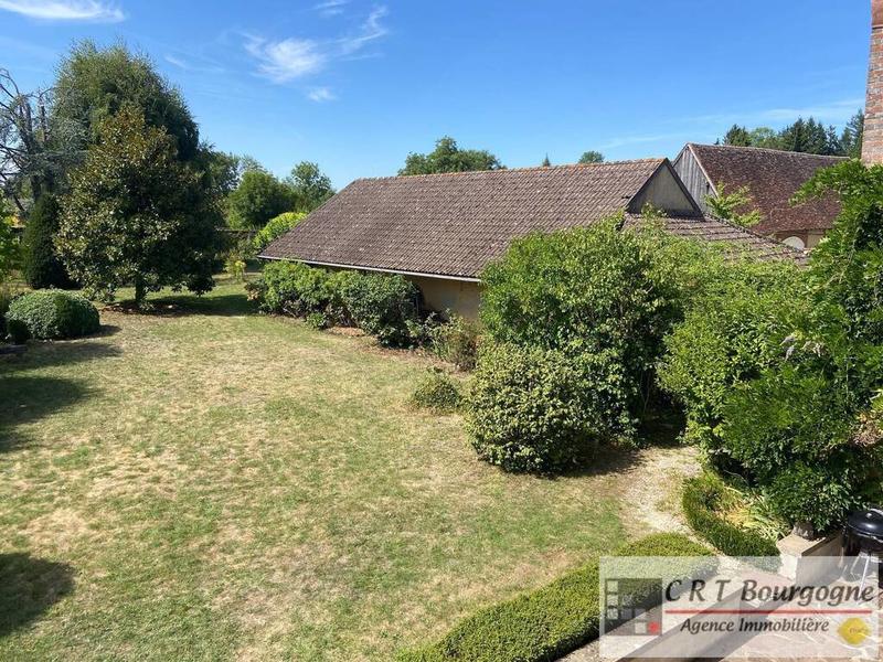 Maison ancienne - 248 m² - 9 pièces