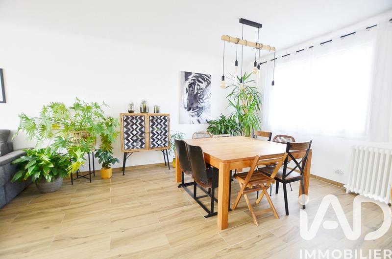 Maison - 137 m² - 6 pièces