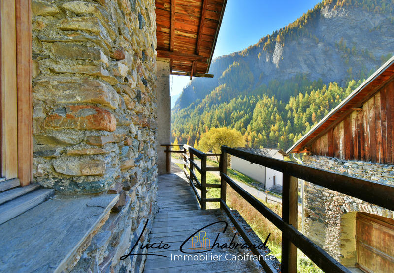 Maison - 194 m² - 10 pièces