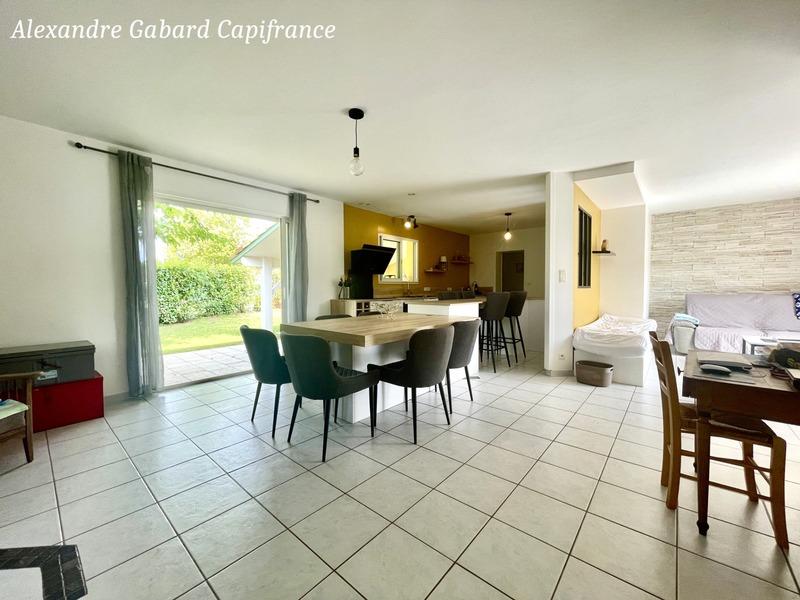 Maison - 152 m² - 6 pièces