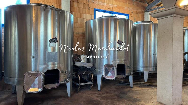 Local commercial - 130 900 m²