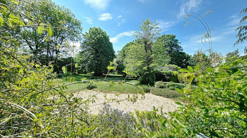 Appartement - 125 m² - 5 pièces