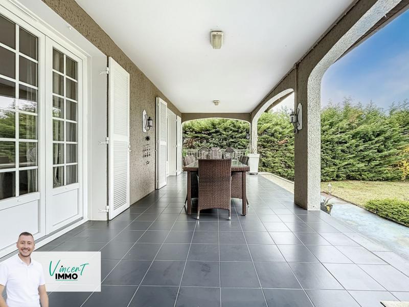 Maison ancienne - 223 m² - 14 pièces