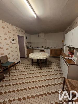 Maison - 143 m² - 5 pièces