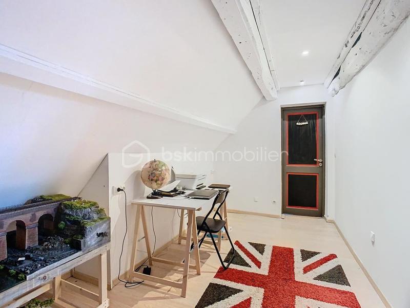 Maison - 172 m² - 6 pièces