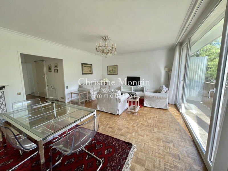 Appartement - 93 m² - 4 pièces