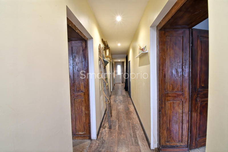 Maison - 200 m² - 6 pièces