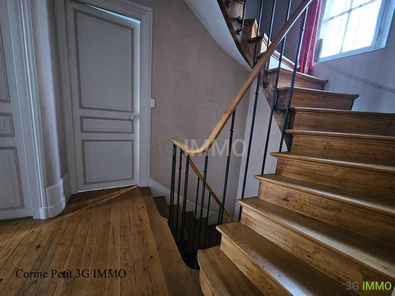 Maison ancienne - 138 m² - 7 pièces