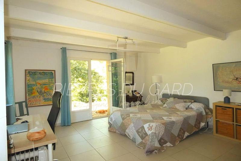 Villa - 145 m² - 9 pièces