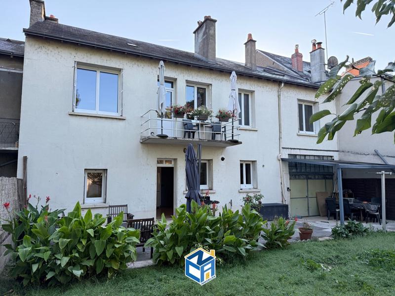 Maison - 175 m² - 6 pièces