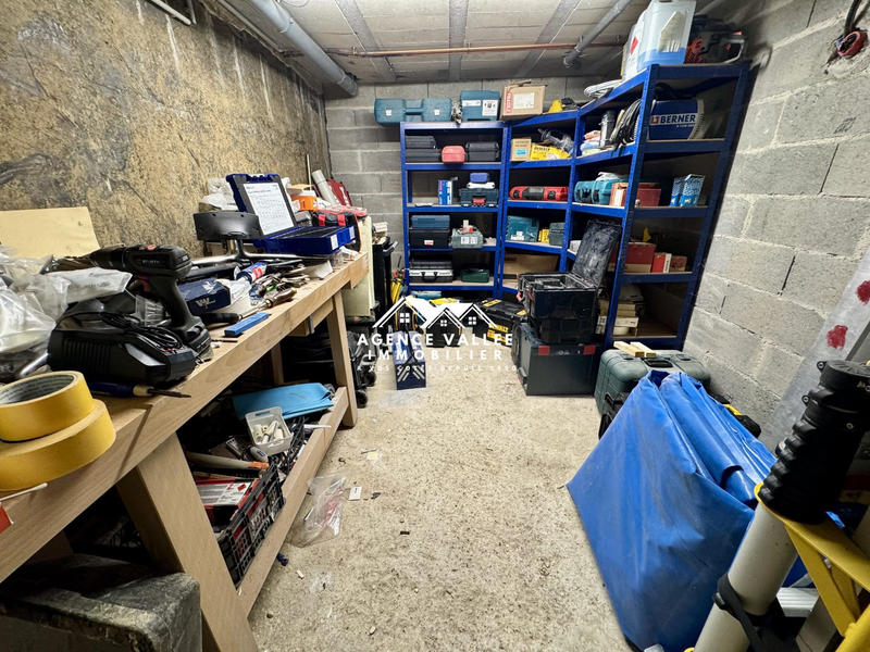 Maison traditionnelle - 160 m² - 7 pièces