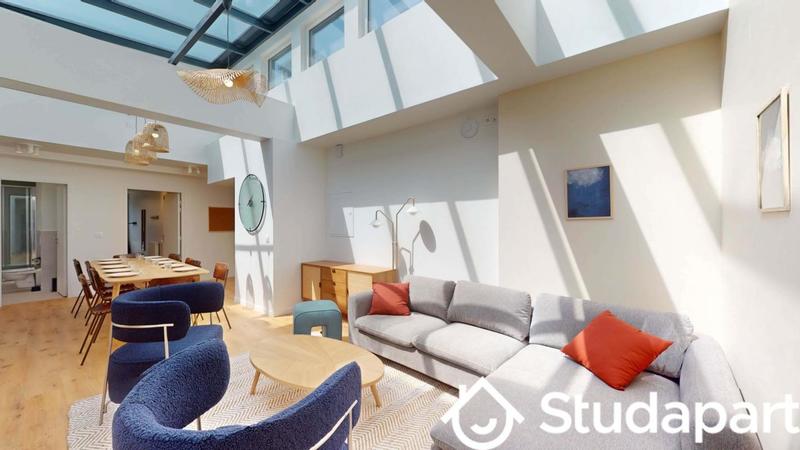 Chambre - 15 m² - 1 pièce