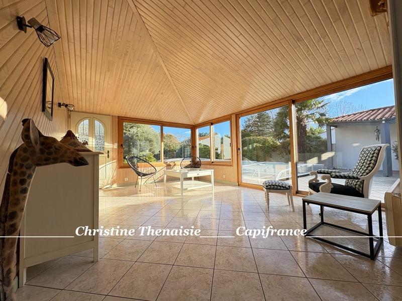 Maison - 163 m² - 5 pièces