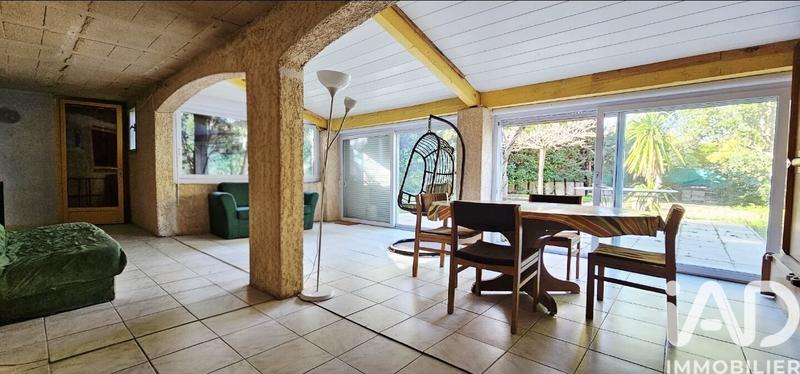 Maison - 161 m² - 5 pièces