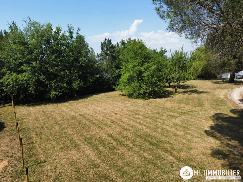 Terrain - 1 407 m²