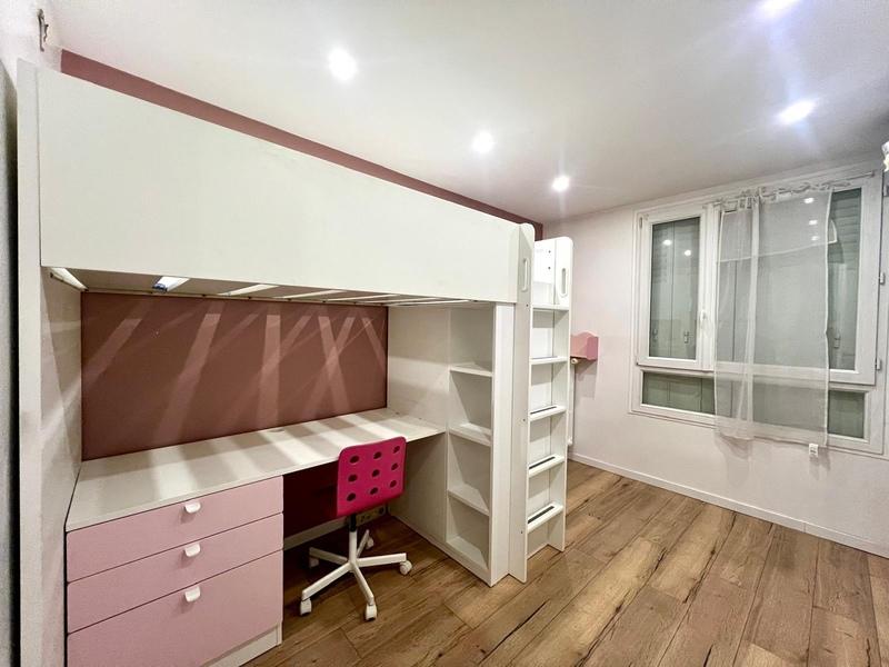 Appartement - 92 m² - 5 pièces