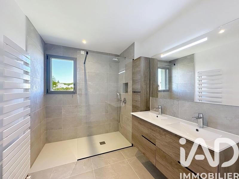 Maison - 165 m² - 5 pièces