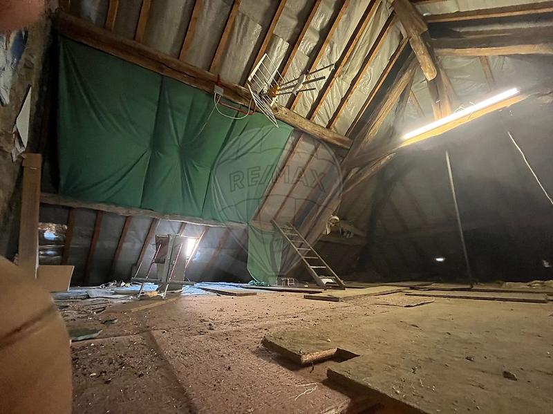 Maison - 200 m² - 8 pièces